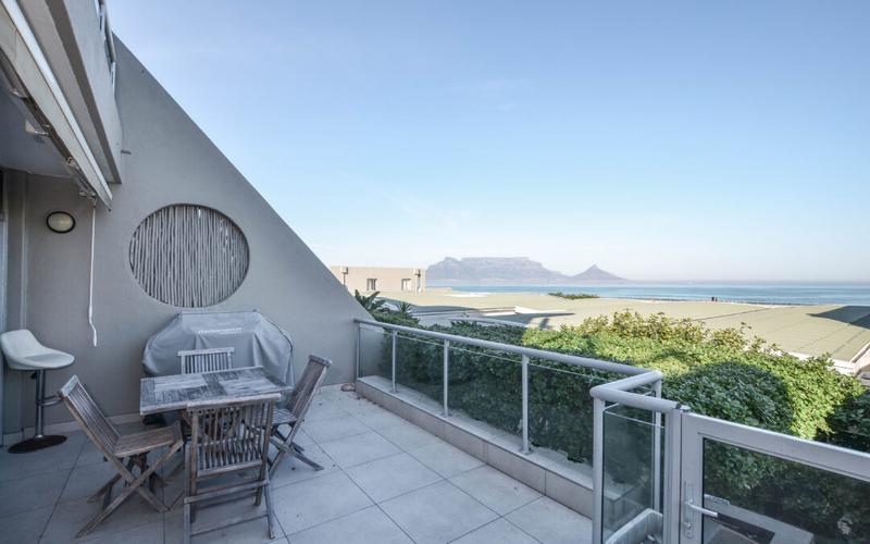 2 Bedroom Property for Sale in Dolphin Beach Western Cape